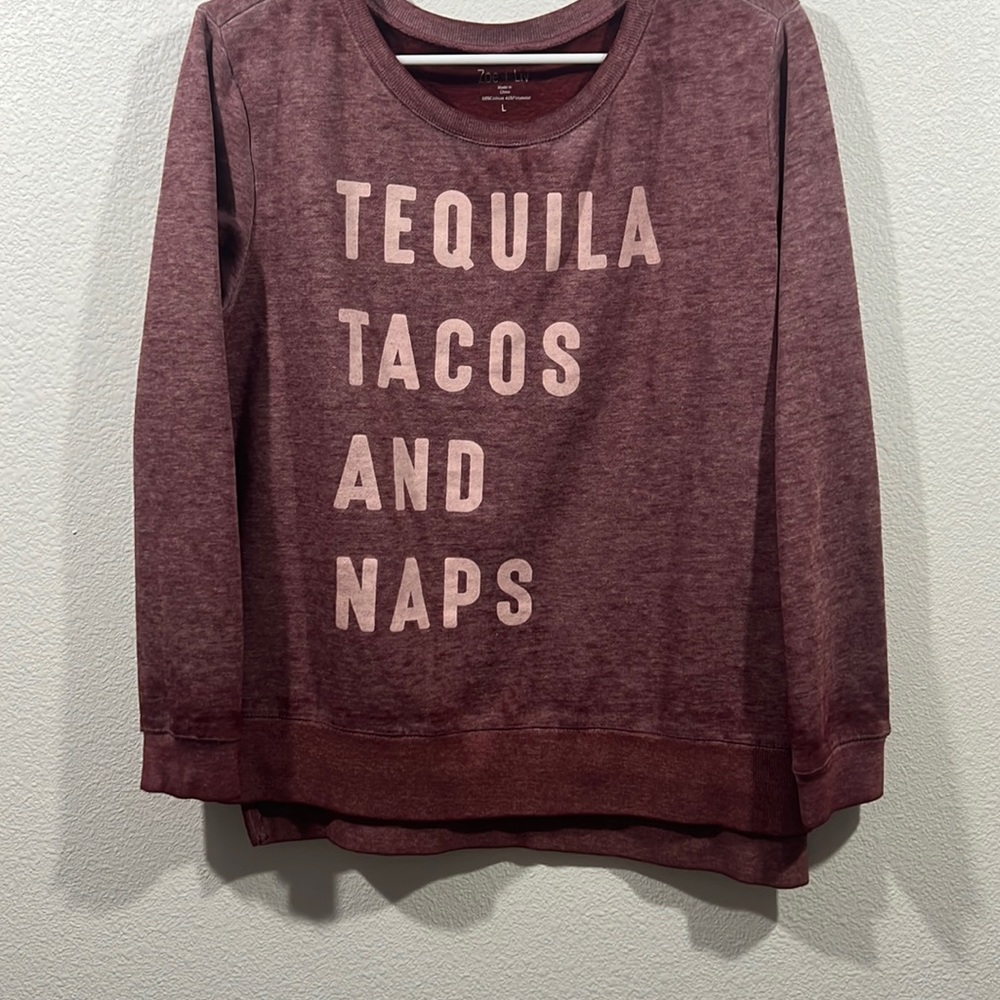Zoe & Liv large sweatshirt